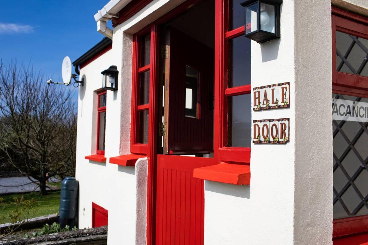 Half Door Cottage ドゥーリン エクステリア 写真